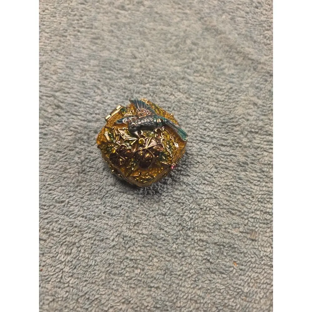 Monet Enamel Rhinestone Hummingbird And Flowers Trinket Box Vintage Gold Tone